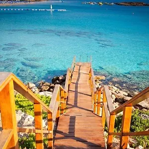 Silver Sands بروتاراس